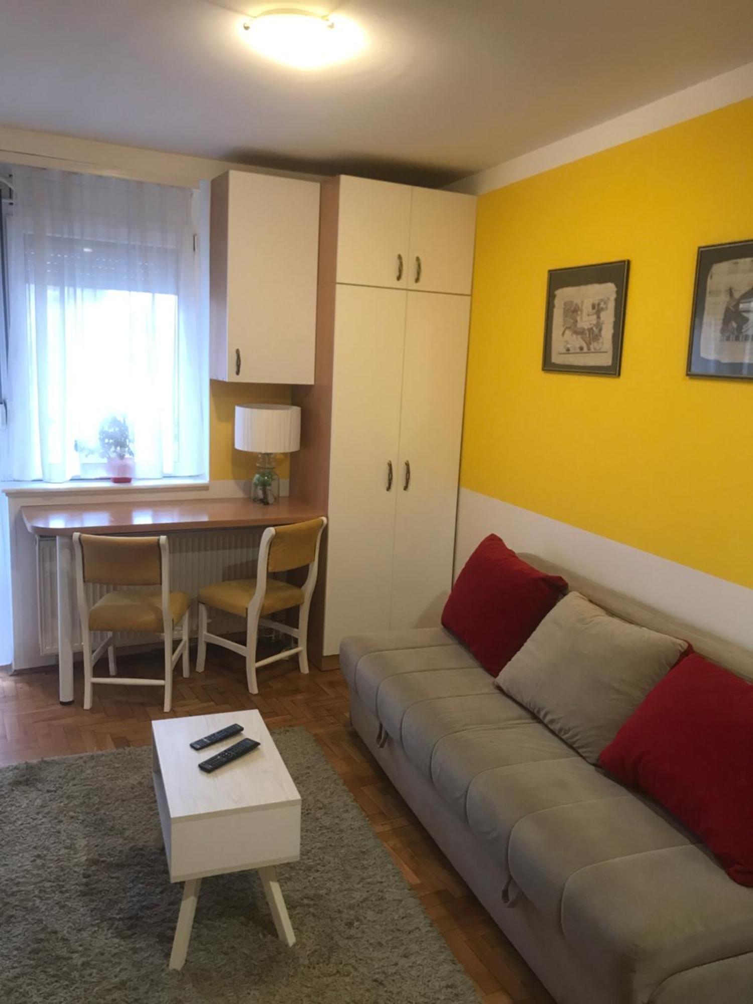 Apartment Tina Sajam *